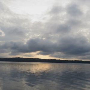 Meet your Posher, Sharman